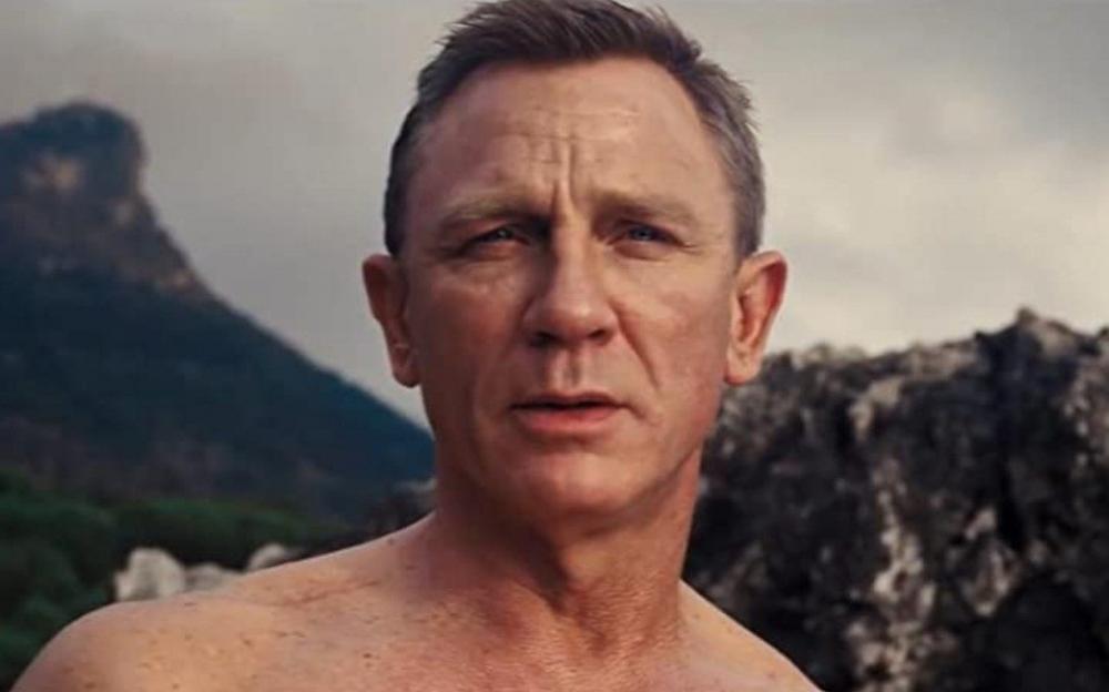 The Weekend Leader - Bond star Daniel Craig honoured on Hollywood Walk of Fame